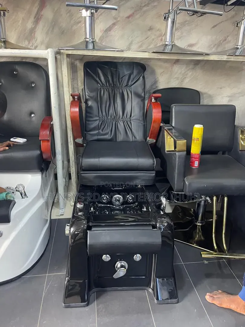 Barbing Salon Chairs High Qaulity One