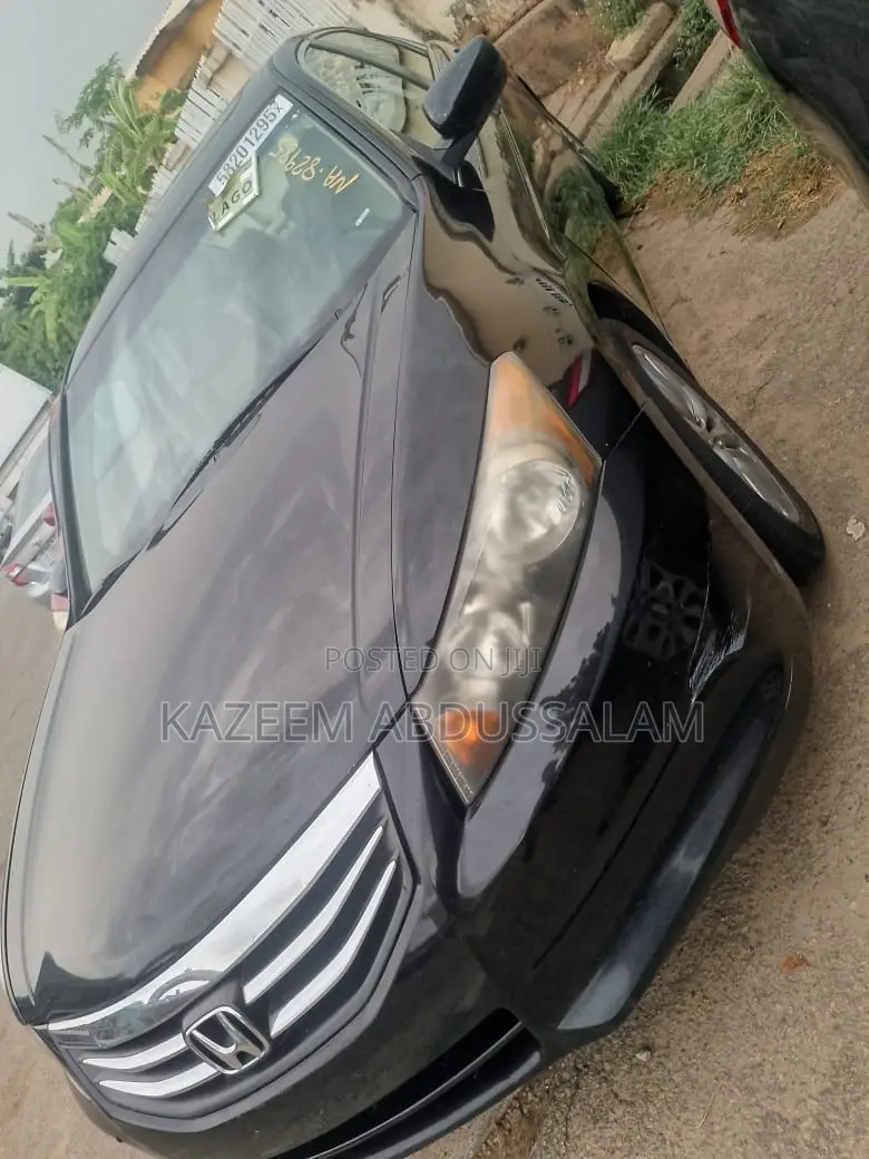Honda Accord 2010 Black