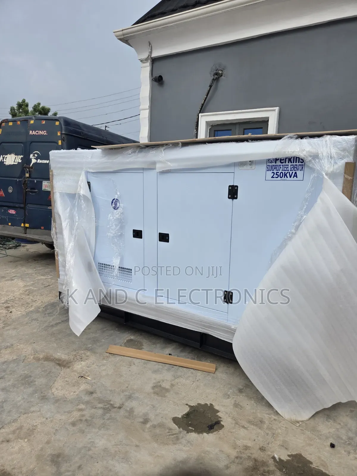 Original Perkins 250kva Diesel Generator – Silent Operation