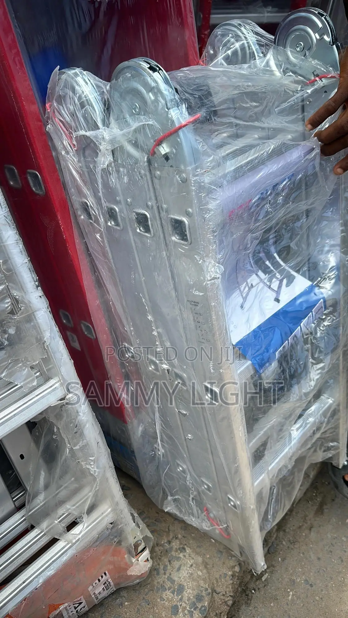 Aluminum Ladder