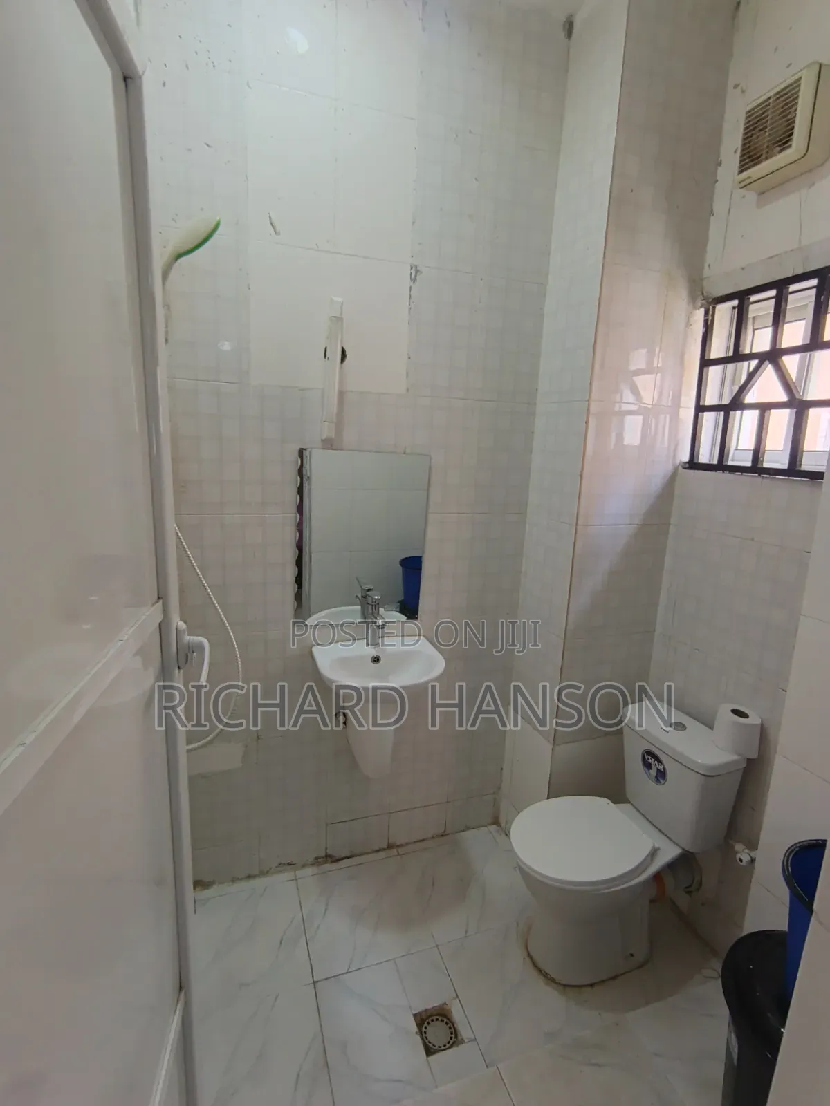 2bdrm Apartment in Monastery Road (2Yrs, Sangotedo for rent