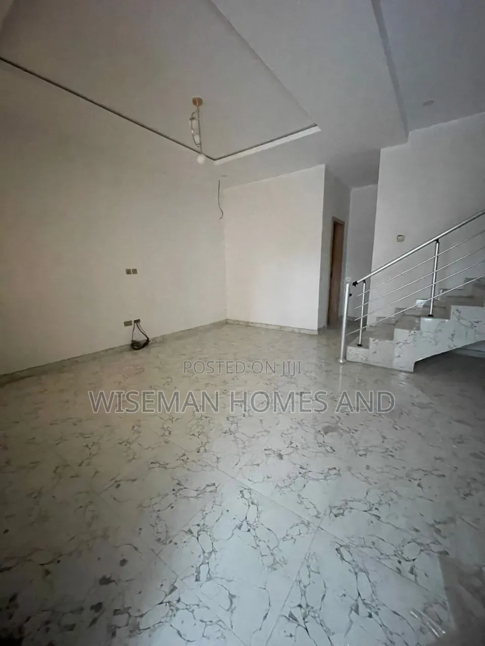 4bdrm Duplex in Ikota Lekki Eti-Osa for rent