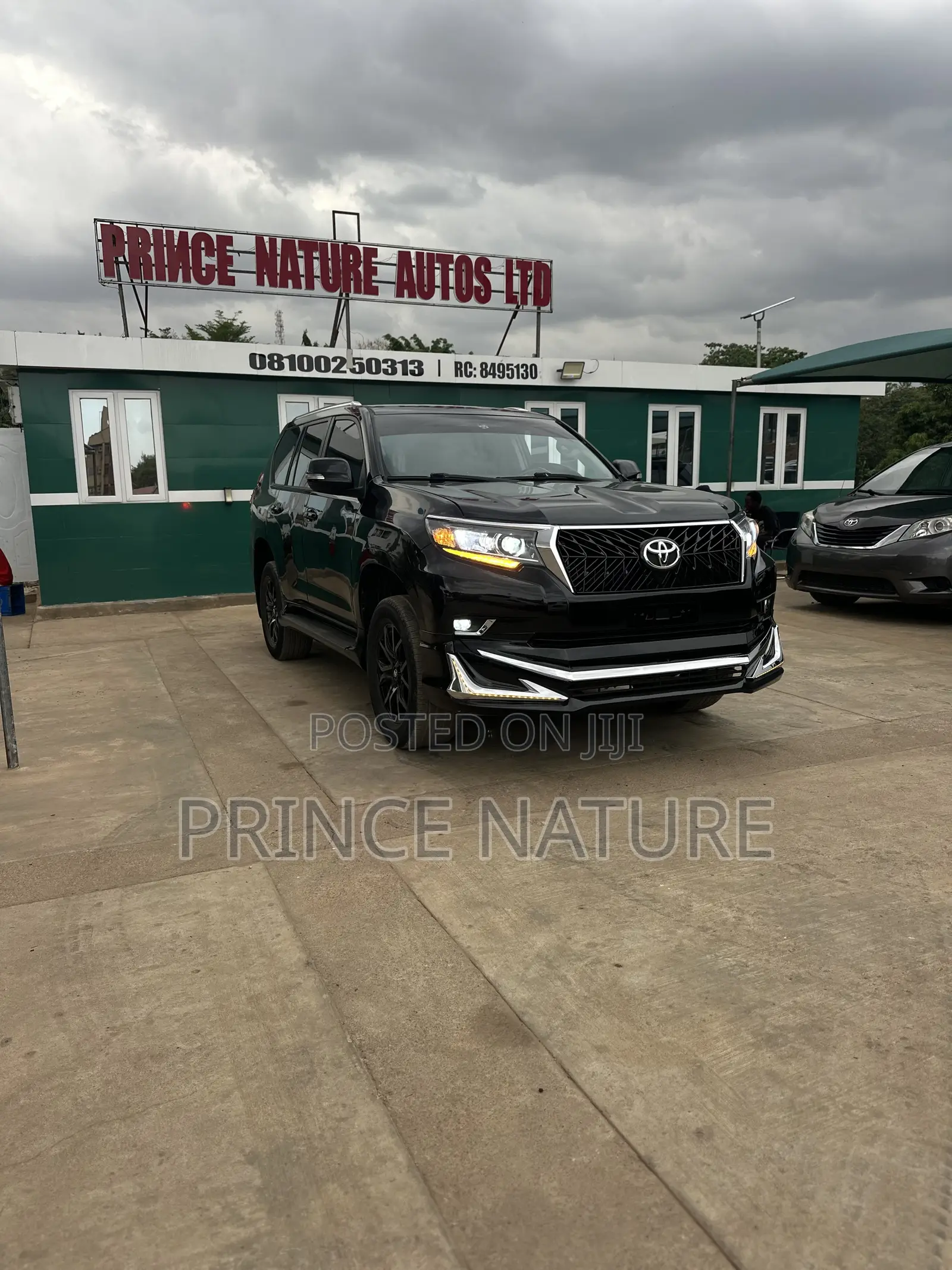 Toyota Land Cruiser Prado 2.7 i 2012 Black