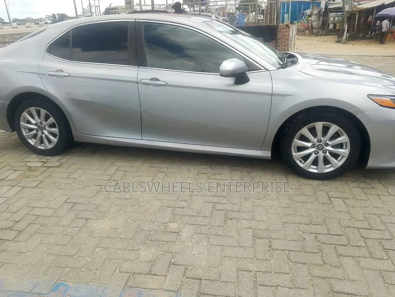 Toyota Camry LE (2.5L 4cyl 8A) 2019 Silver