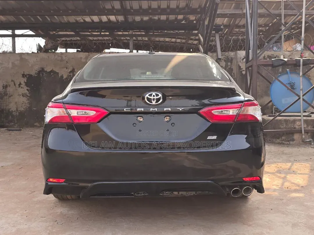 Toyota Camry 2020 Black