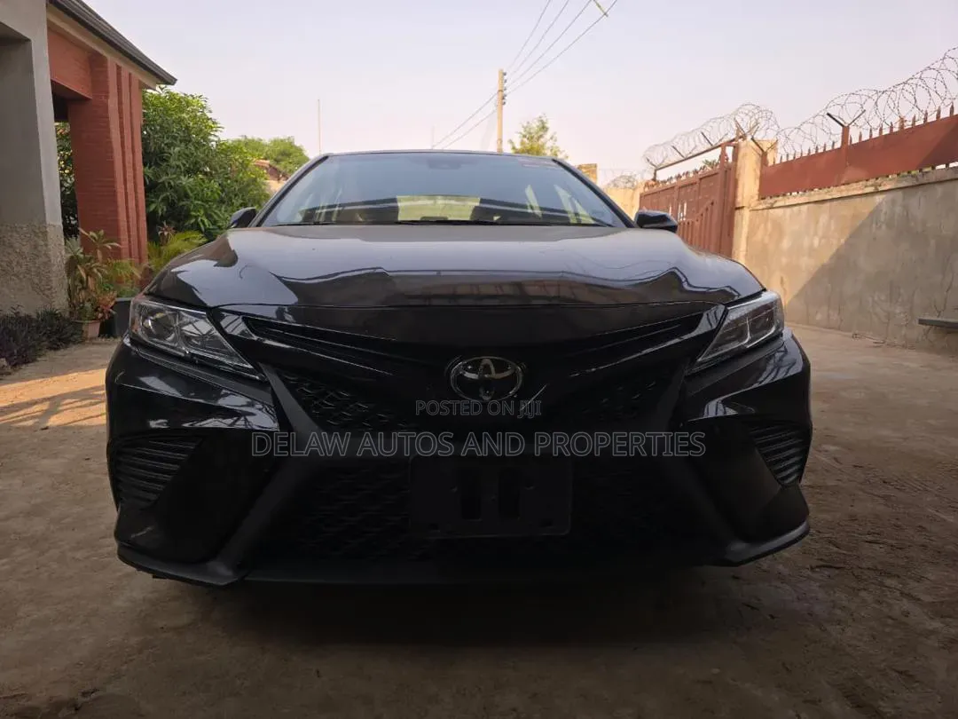 Toyota Camry 2020 Black