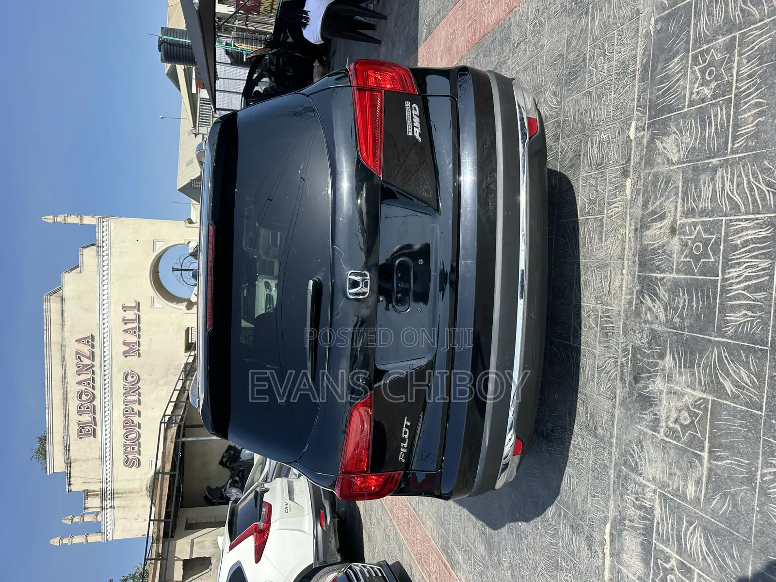 Honda Pilot Touring 4dr SUV 4WD (3.5L 6cyl 9A) 2017 Black