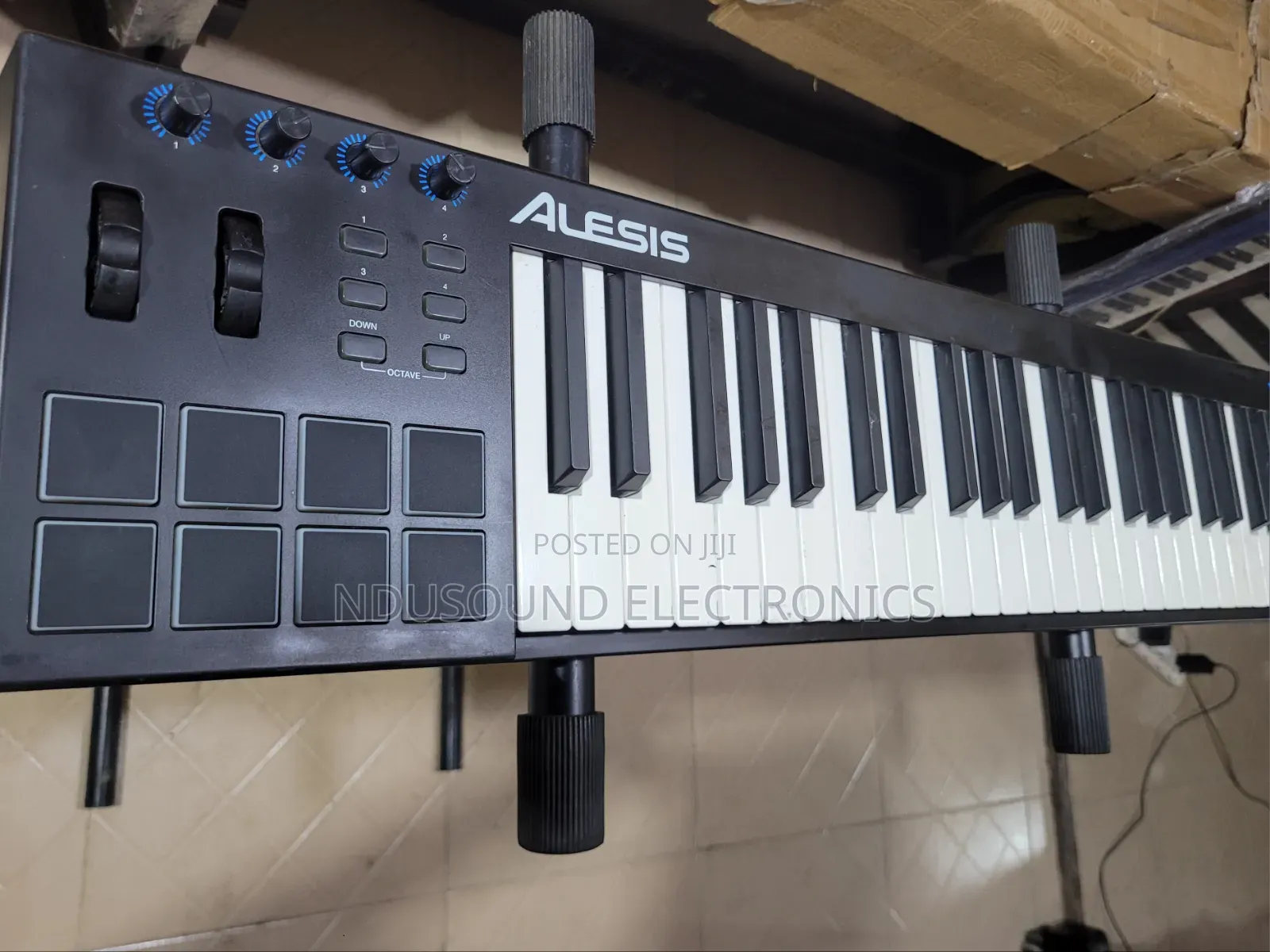 Uk Used Alesis V49 Midi