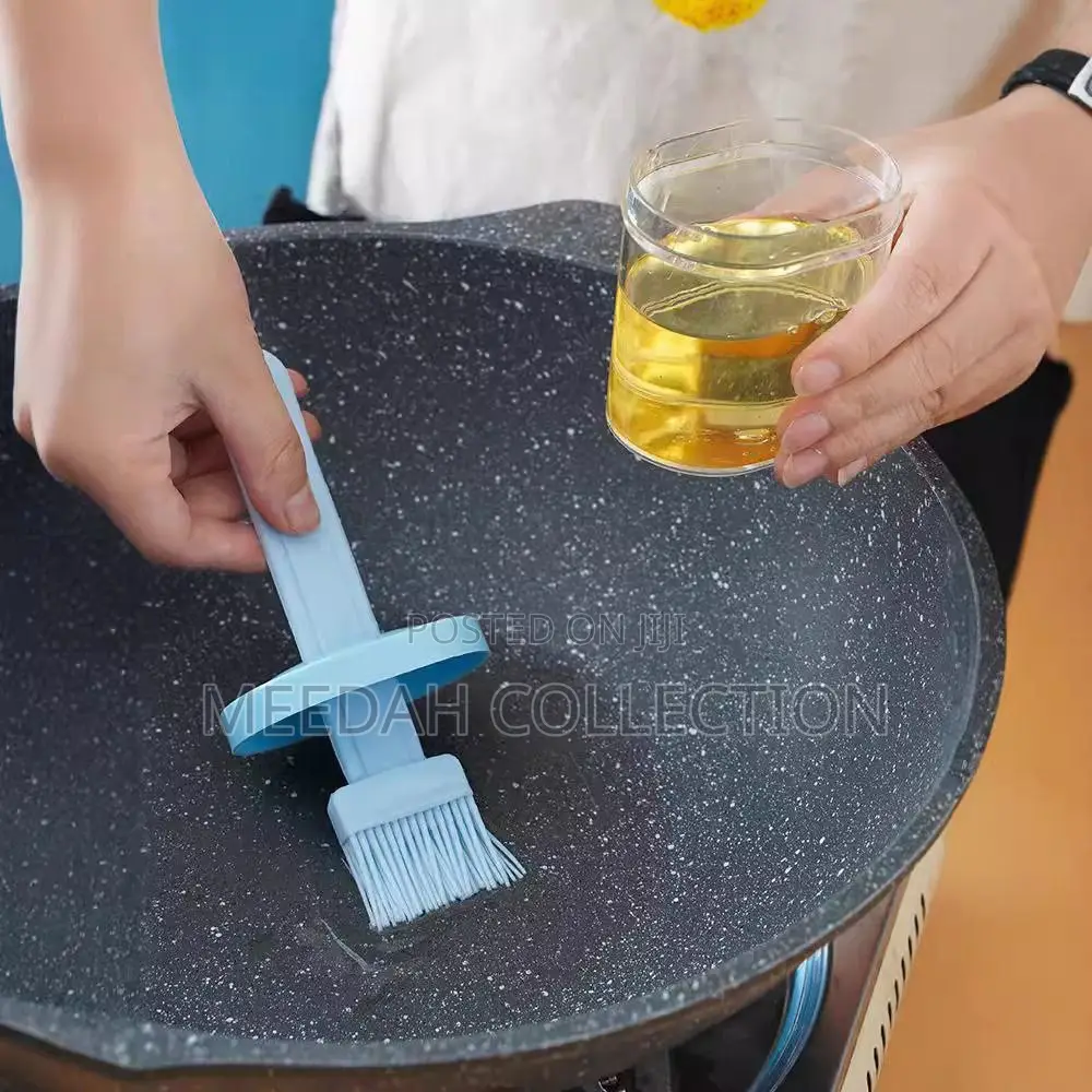 Oil Bottle With Silicone Brush