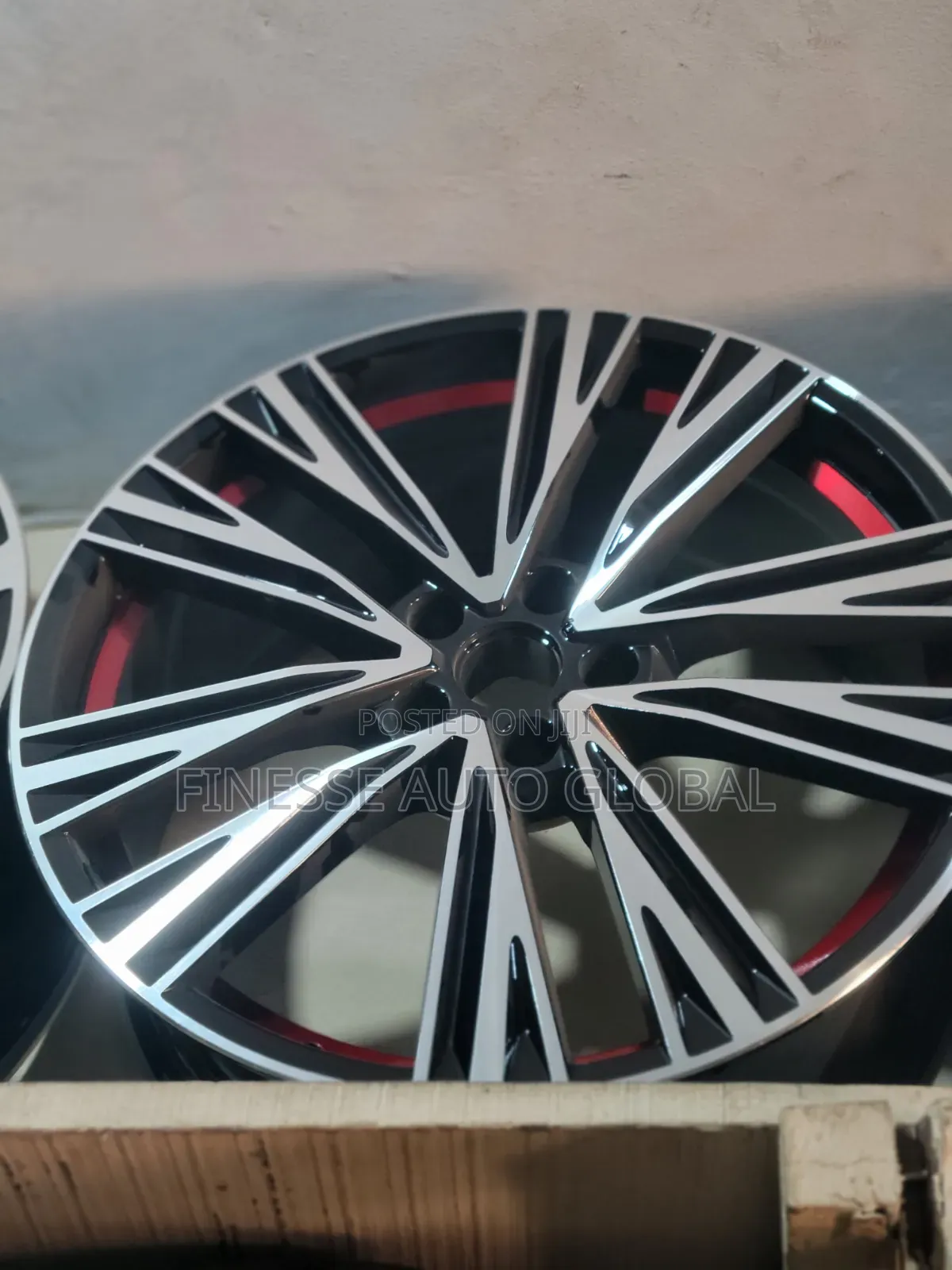 Size 19 Rim for Toyota
