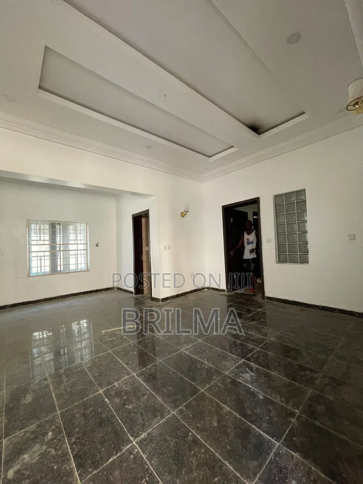 2bdrm Block of Flats in Jahi for sale