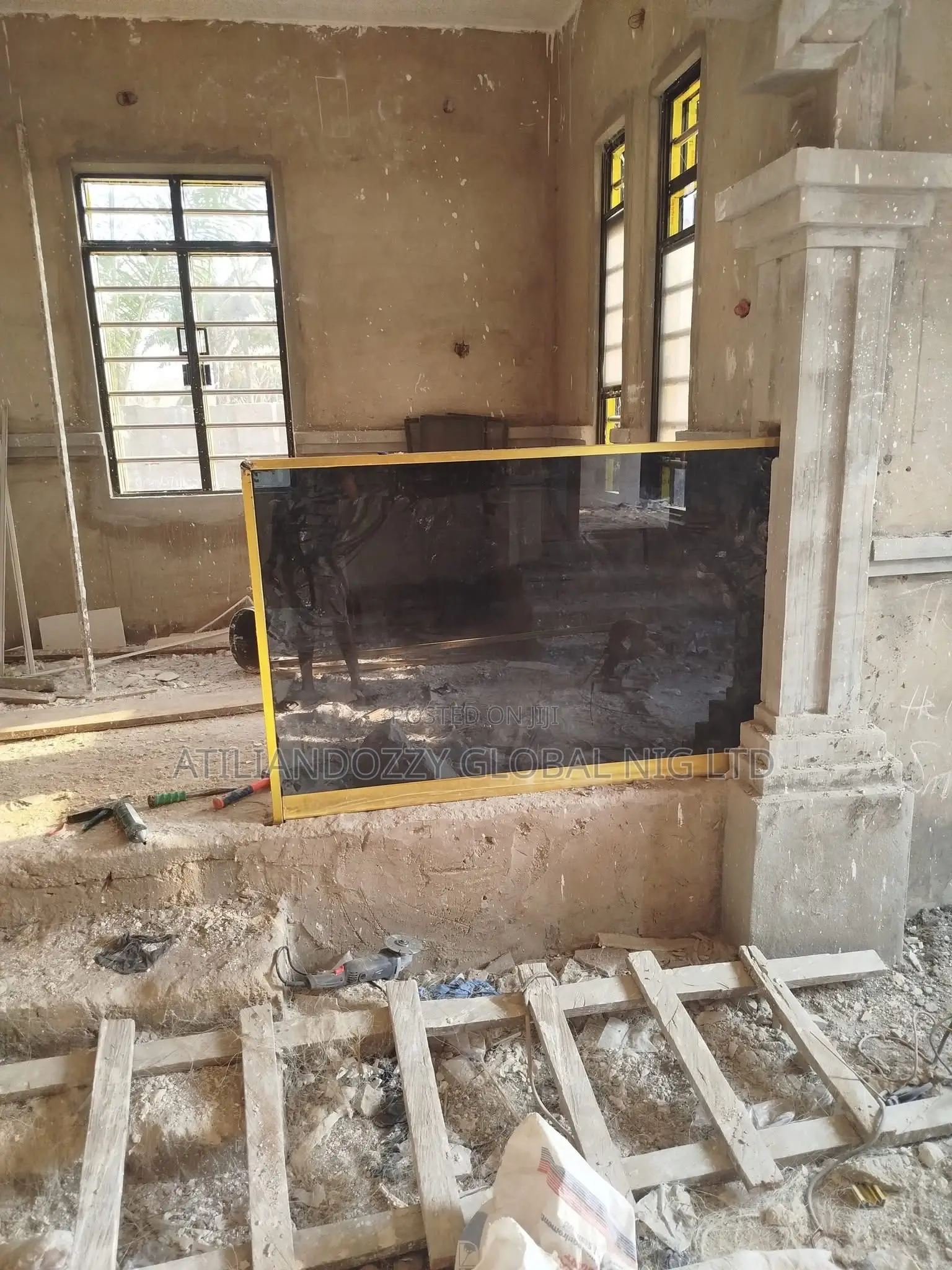 Frameless Glass Gold Aluminum Accessories