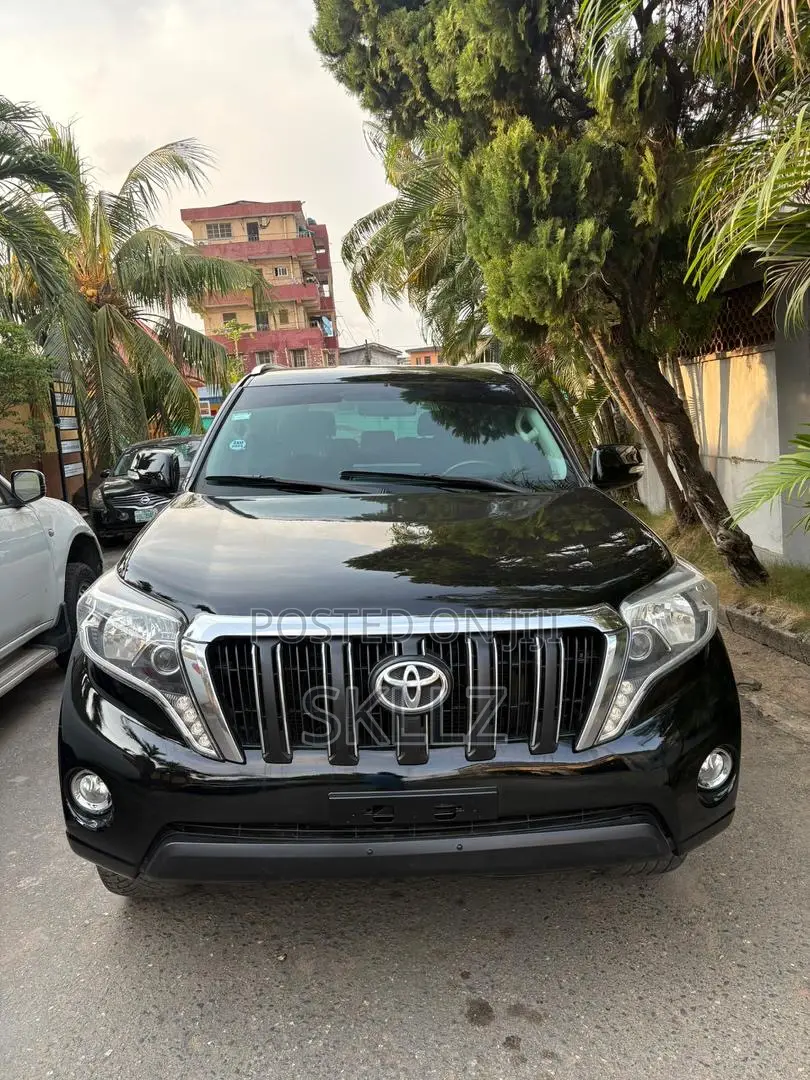 Toyota Land Cruiser Prado 2015 Black