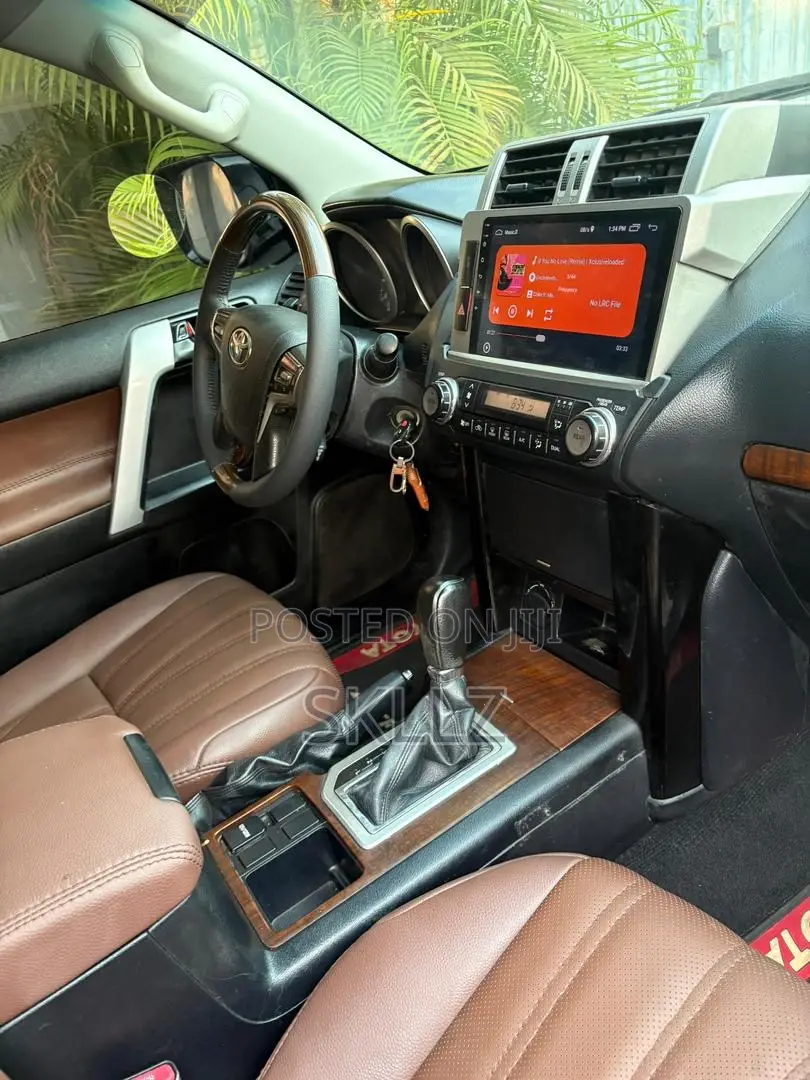 Toyota Land Cruiser Prado 2015 Black