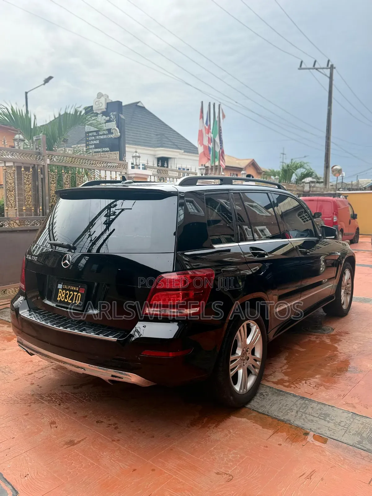 Mercedes-Benz GLK-Class 350 2014 Black