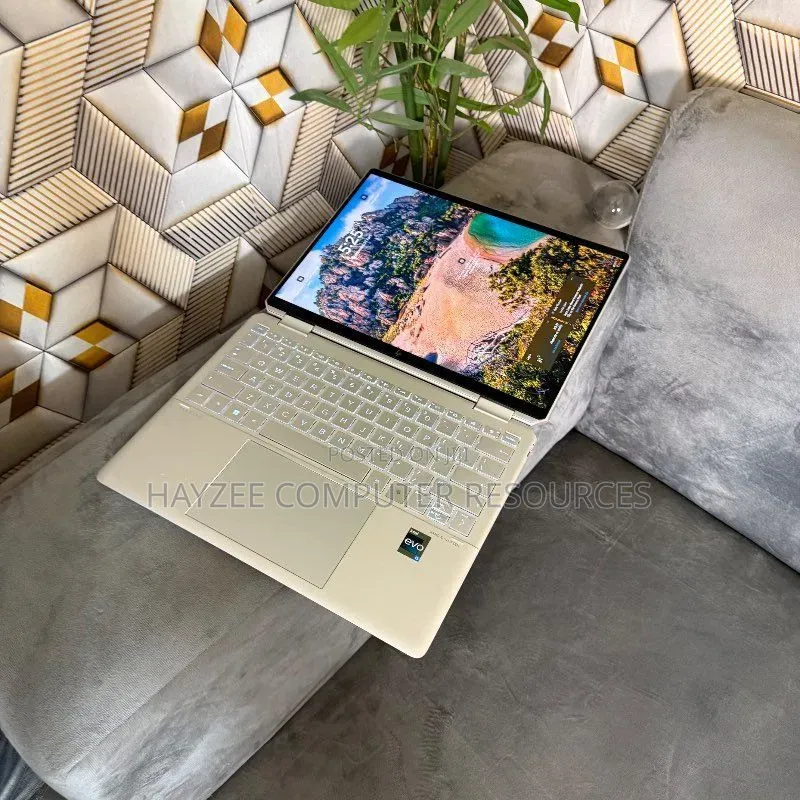 Laptop HP Spectre X360 16GB Intel Core i5 SSD 512GB
