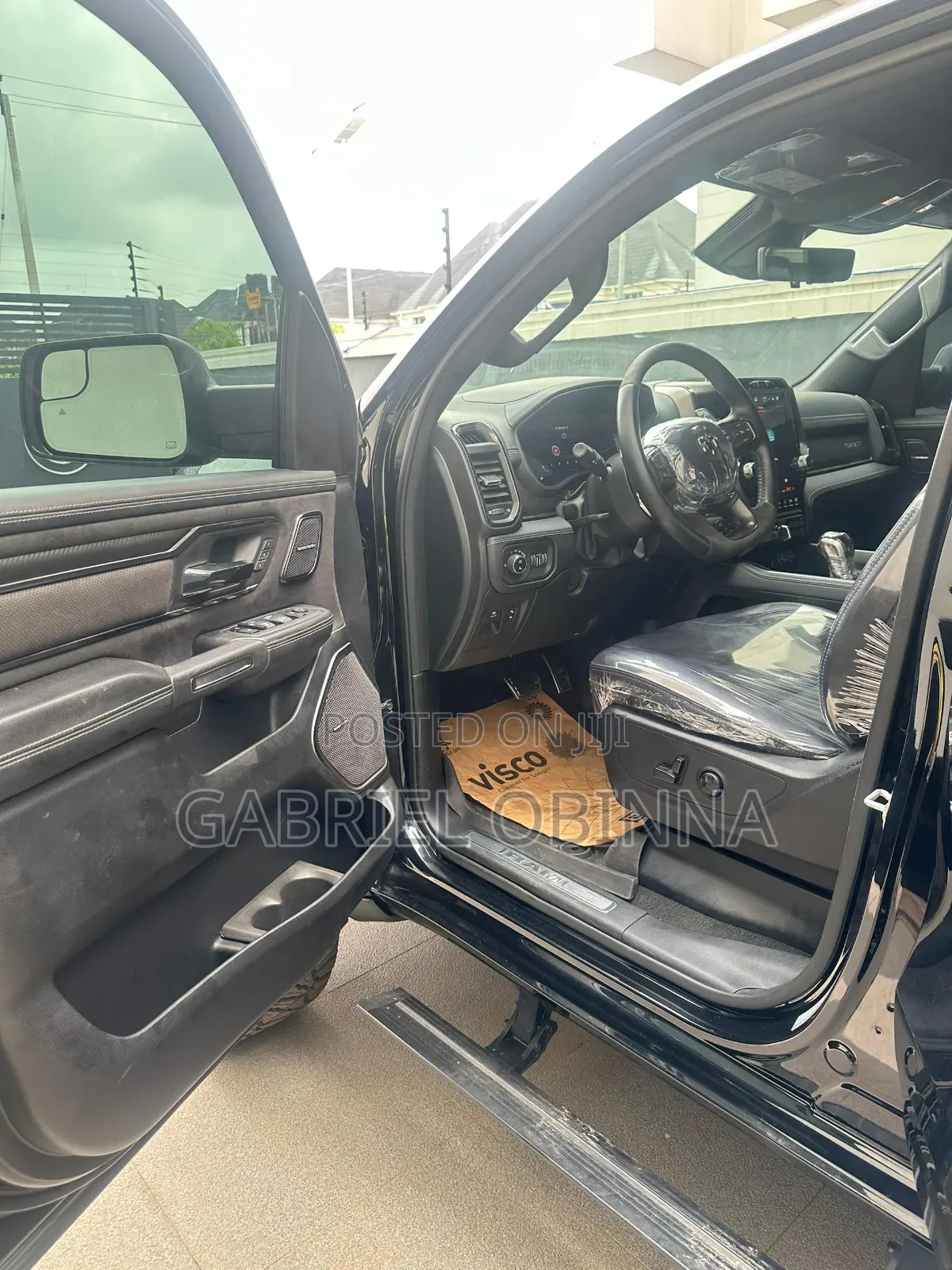 RAM 1500 TRX Crew Cab 4WD SB 2023 Black