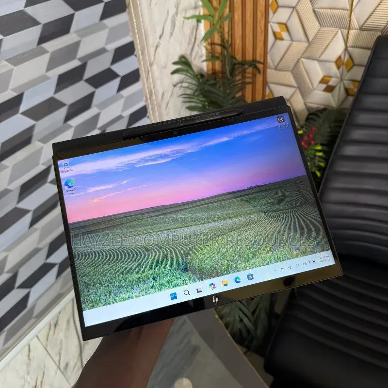 Laptop HP Dragonfly Folio 16GB Intel Core i7 SSD 1T