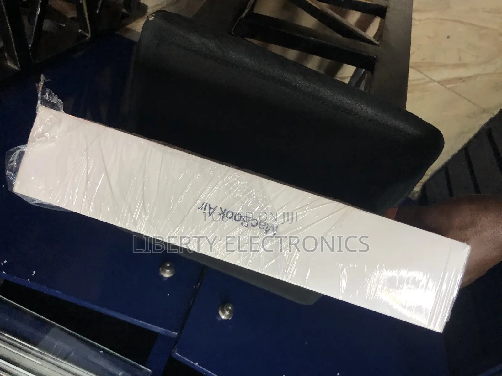 New Laptop Apple MacBook Air 16GB Apple M2 SSD 256GB