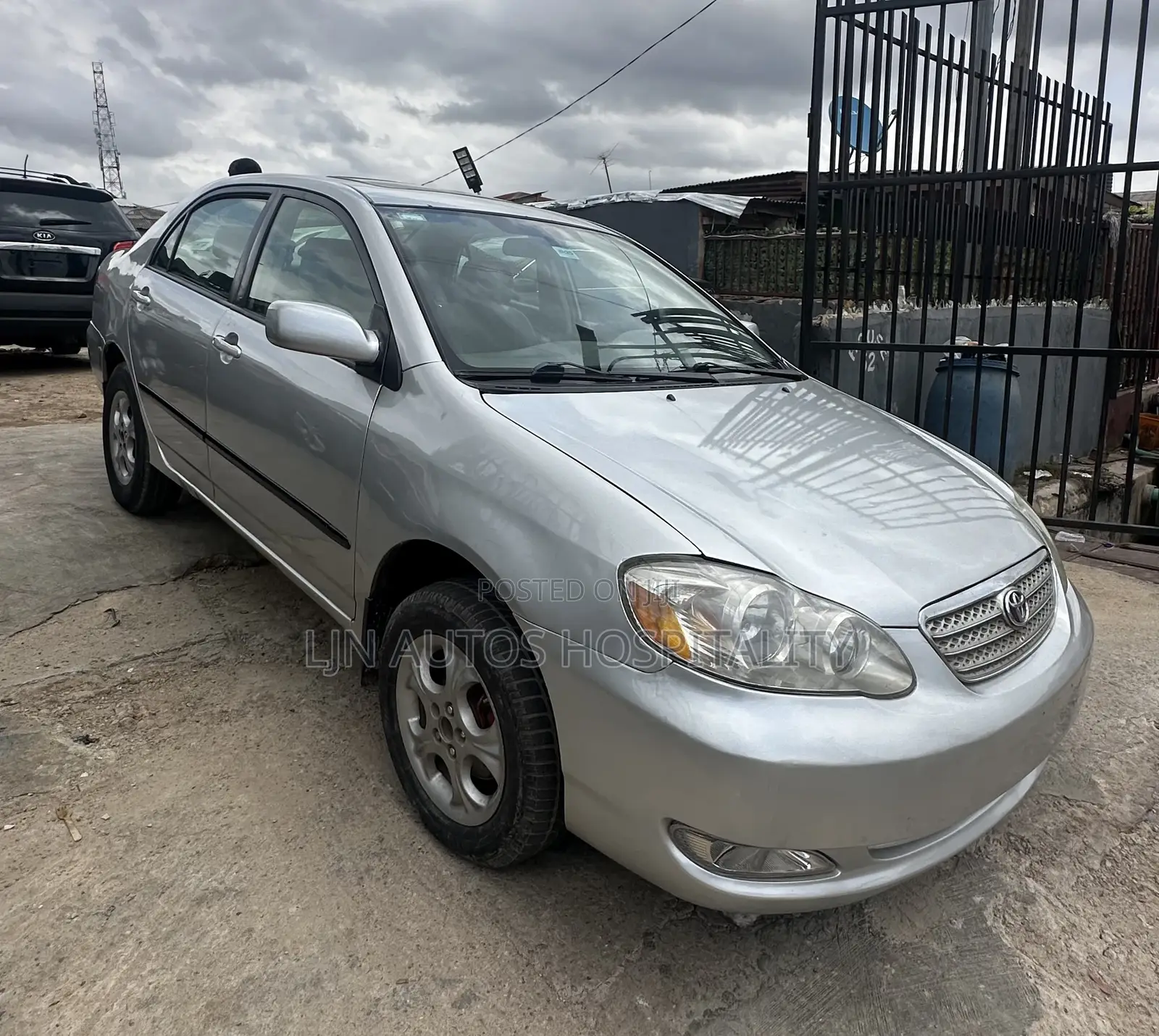 Toyota Corolla LE 2006 Silver