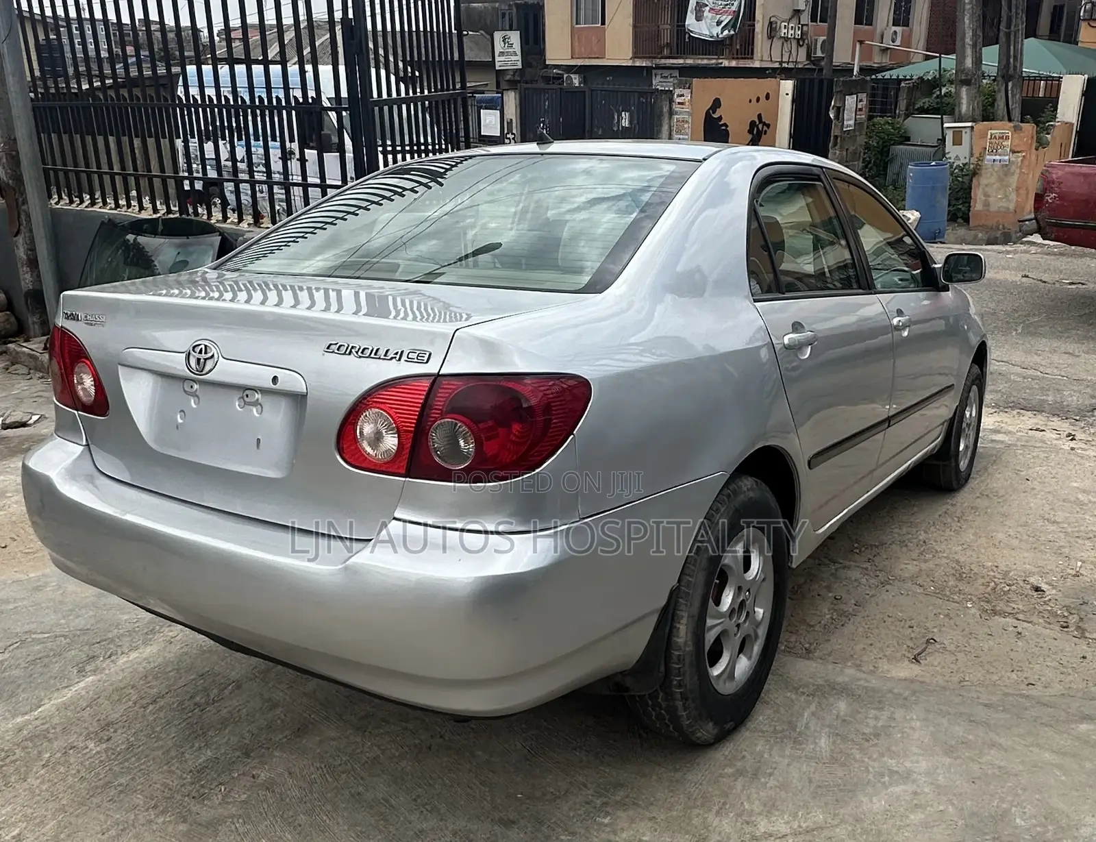 Toyota Corolla LE 2006 Silver