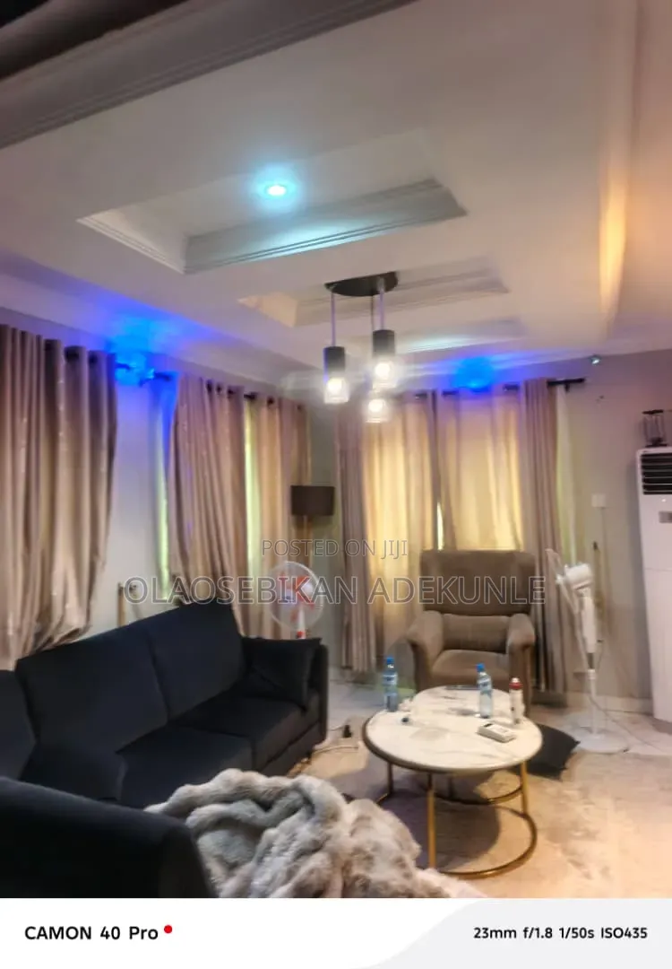 2bdrm Duplex in Omolayo Akobo Estate for rent