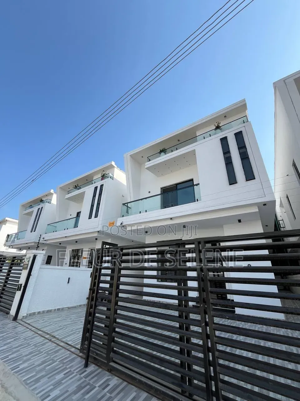 4bdrm Duplex in Lagos Island / Lagos Island for sale