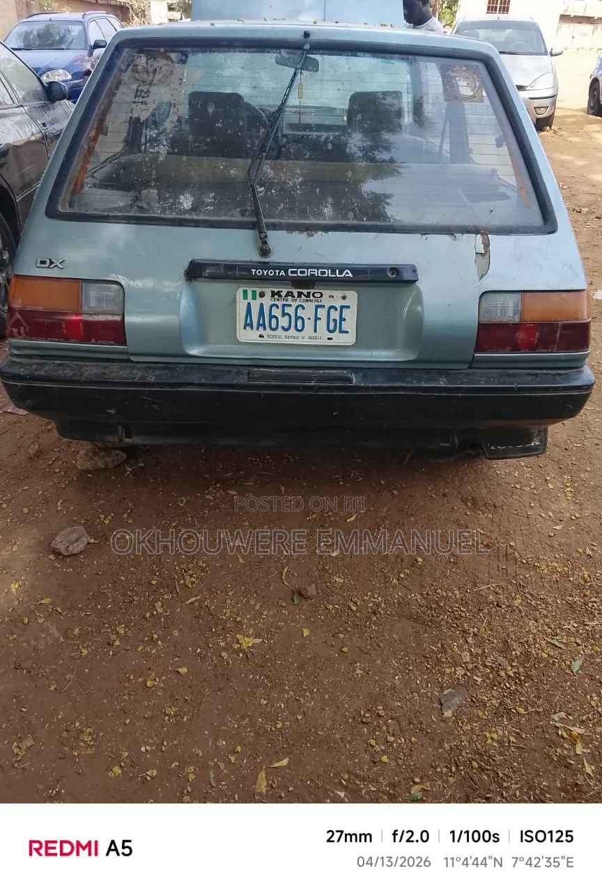 Toyota Corolla 1.3 Liftback 1992 Blue