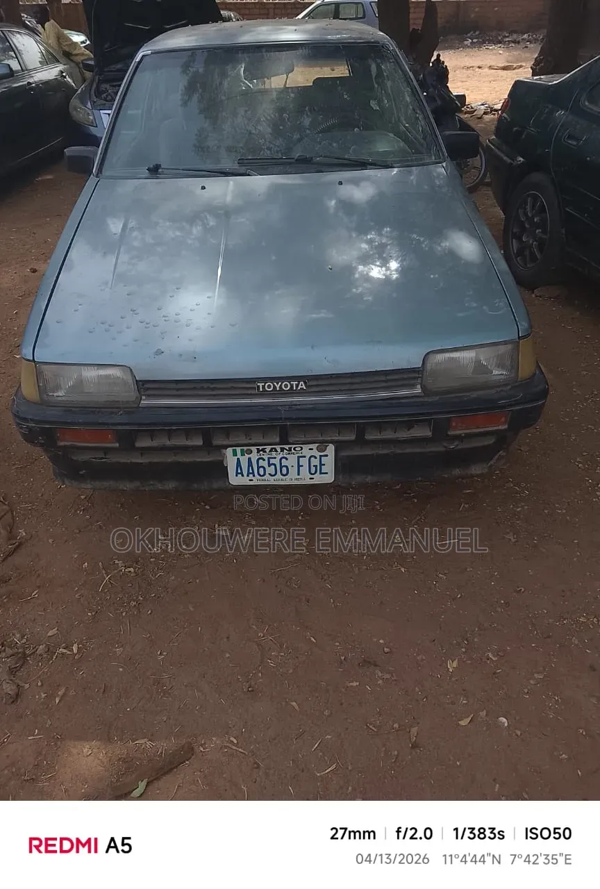 Toyota Corolla 1.3 Liftback 1992 Blue