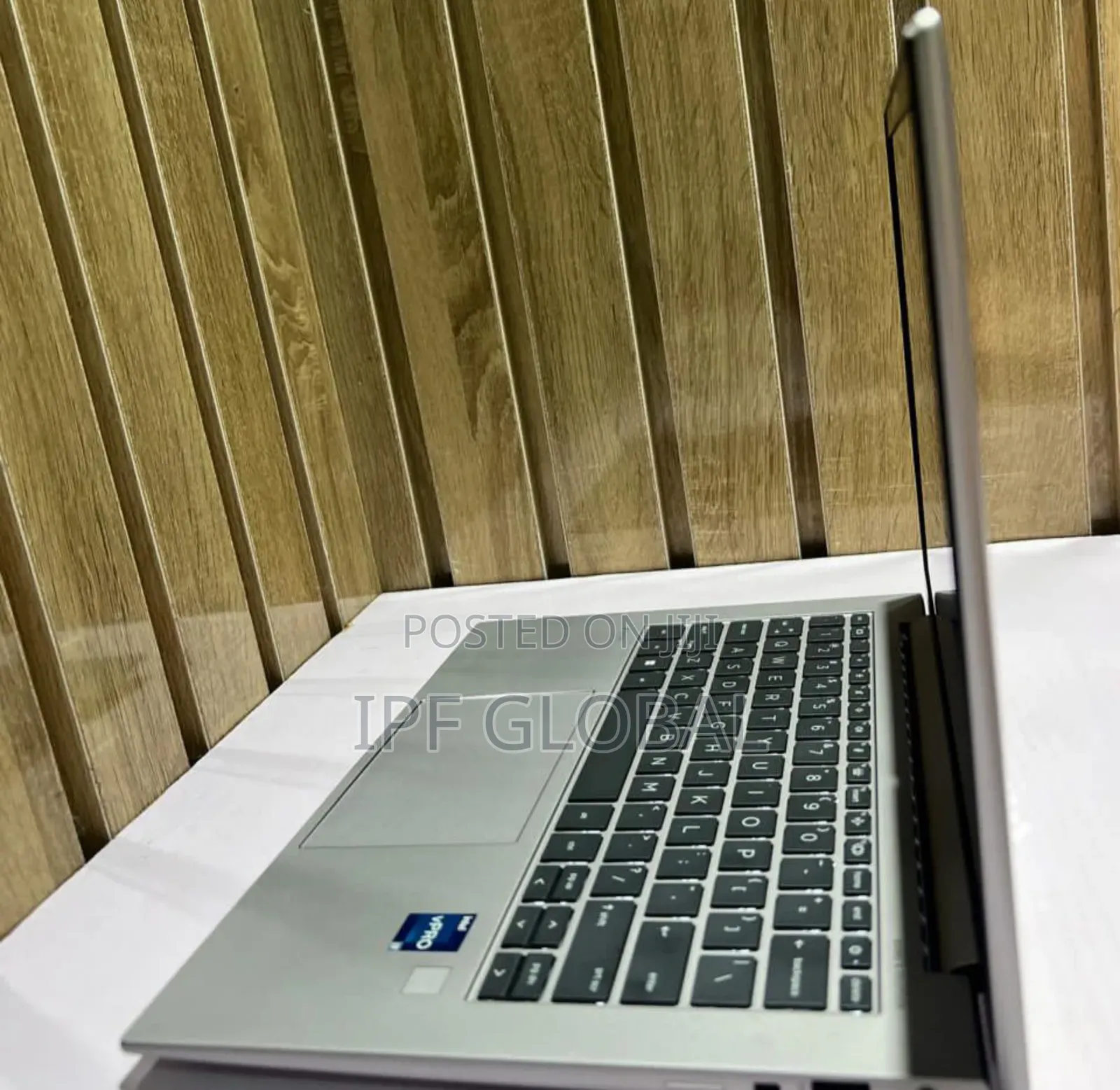 Laptop HP ZBook Firefly 14 G10 32GB Intel Core i7 SSD 1T