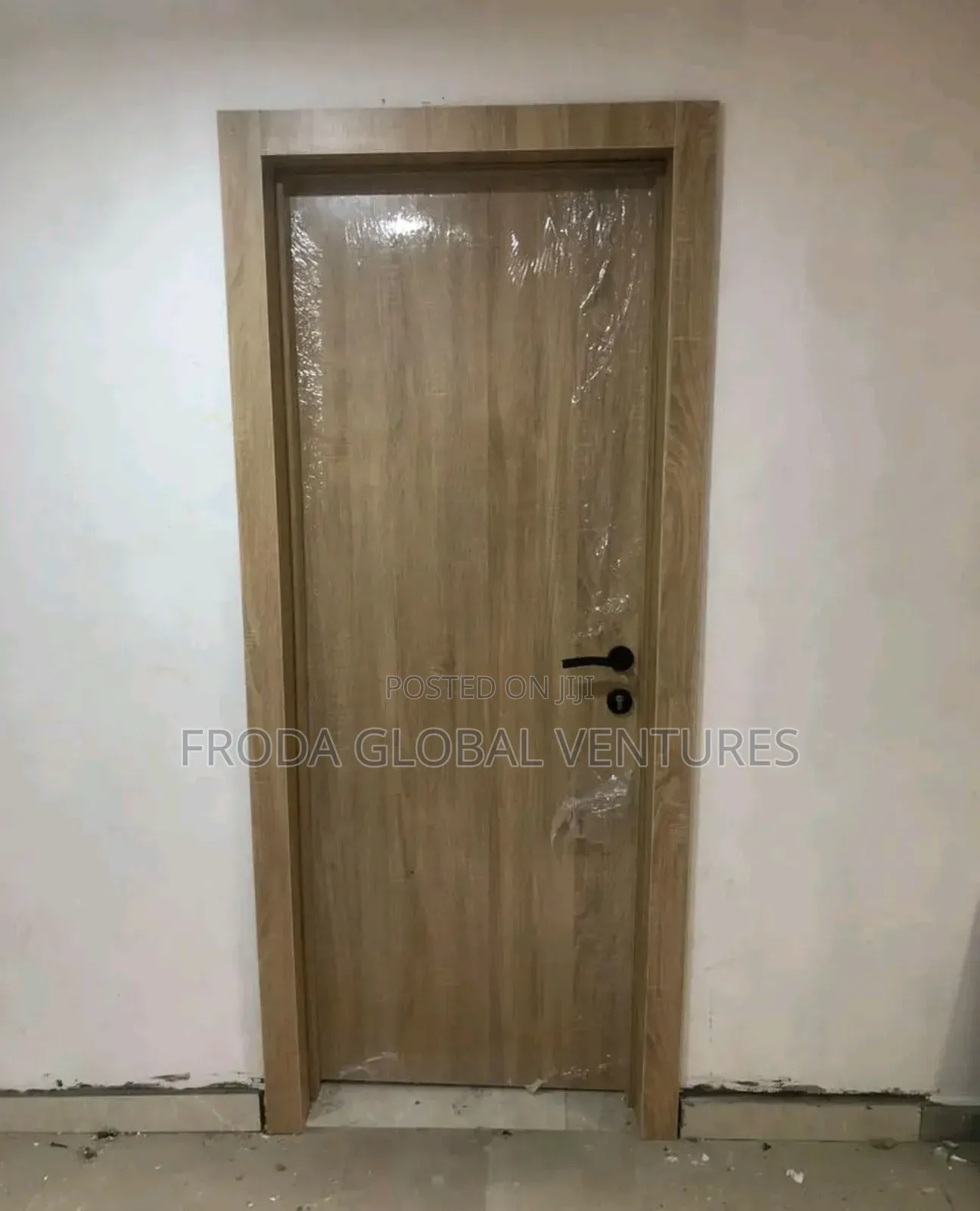 Room Door. High Density Fiberboard - HDF Wooden Doors, Locks, Handles