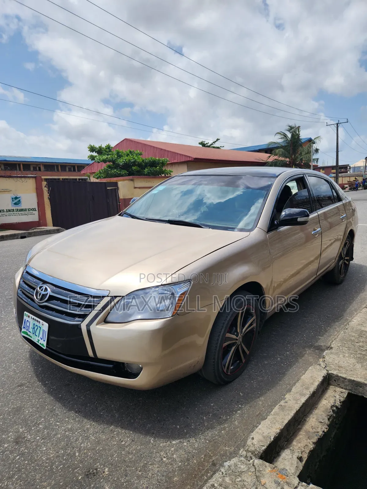 Toyota Avalon Touring Sedan FWD (3.5L 6cyl 6A) 2008 Gold