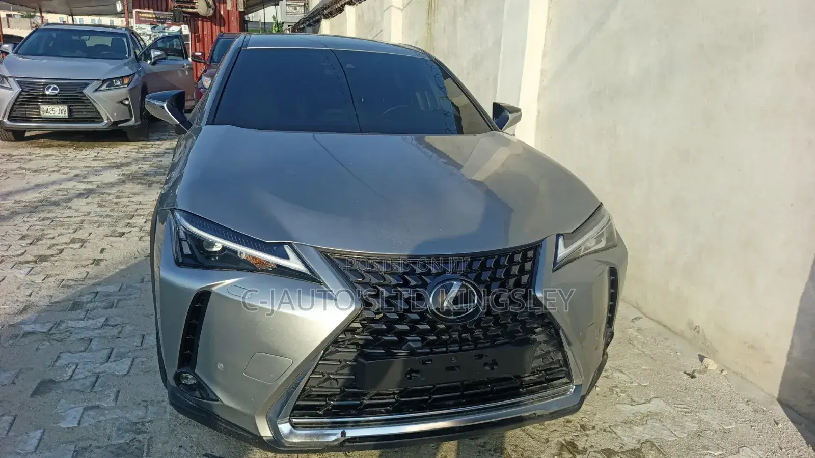 Lexus UX 2022 Silver