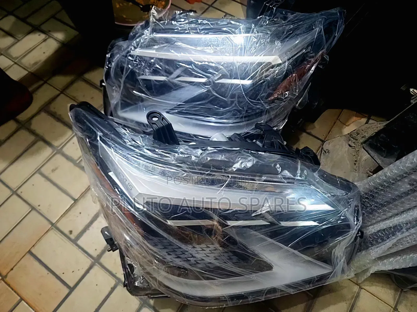 Headlights Set of Lexus Gx460 2018-2020
