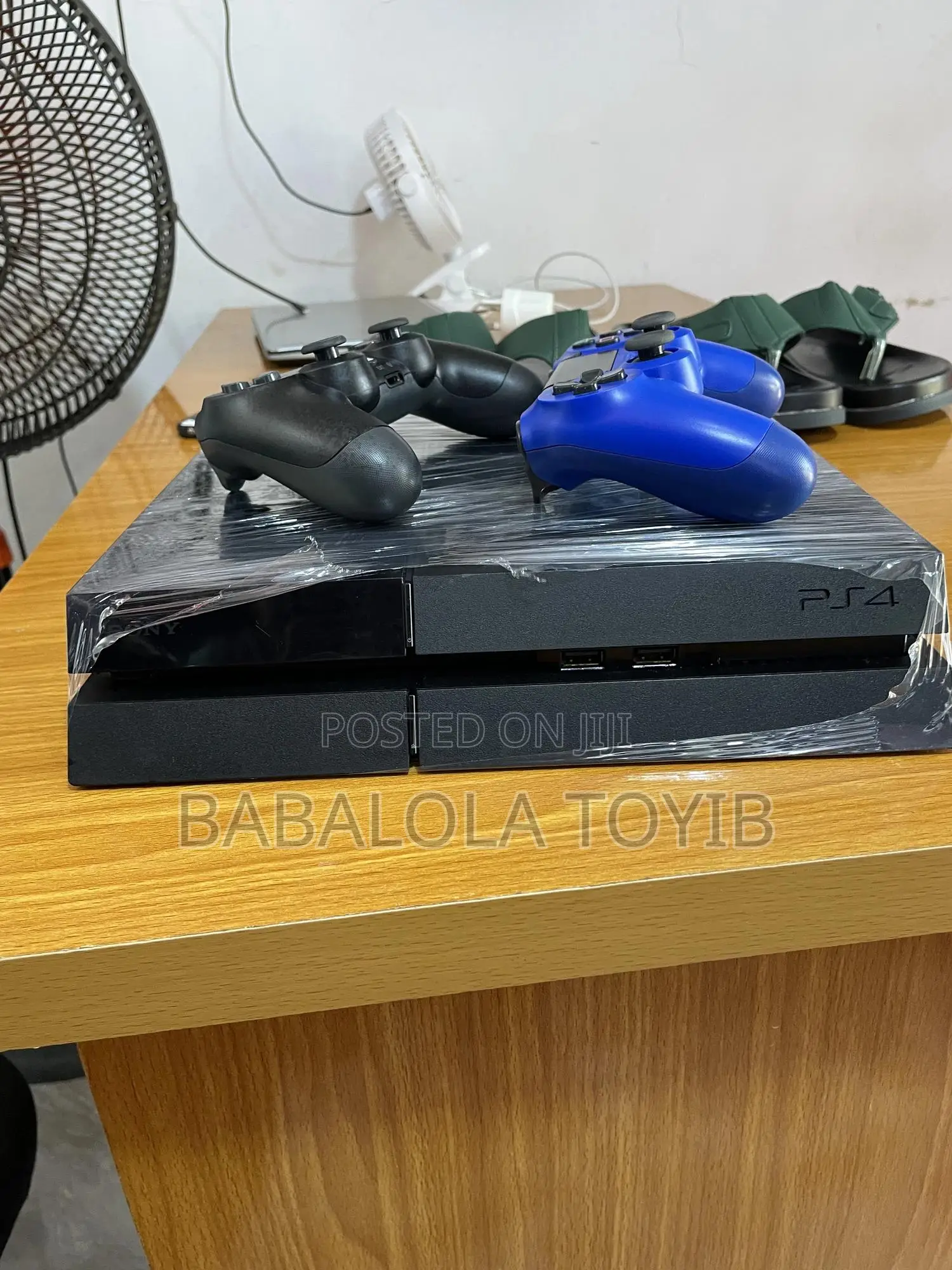 Ps4 Fat With 2 New Pads 7-8games Fc26 Included