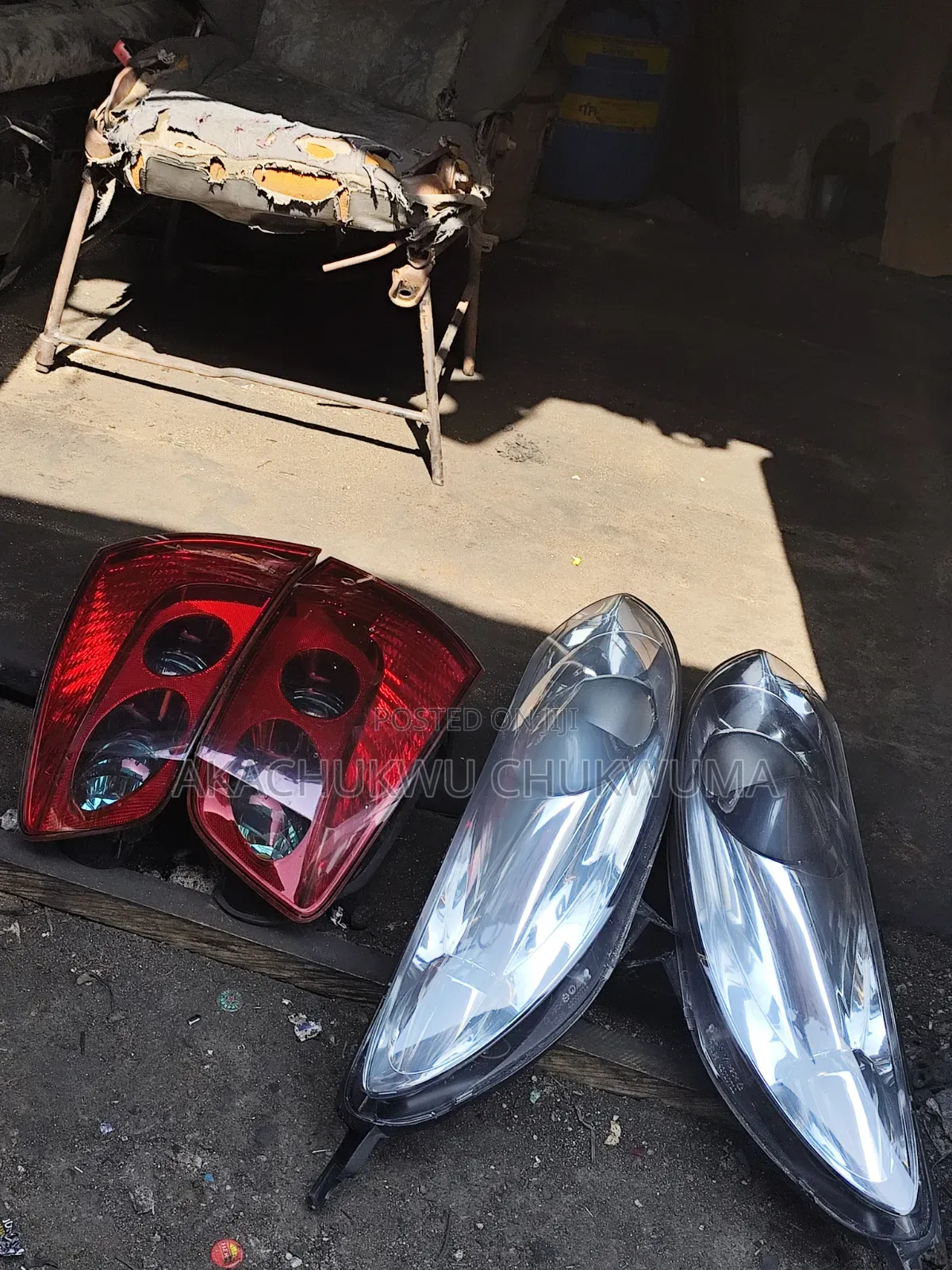 Complete Front And Back Headlight For Peugeot 407
