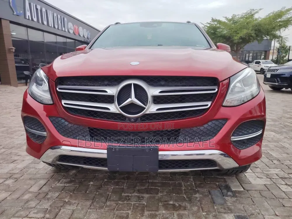 Mercedes-Benz GLE-Class 2016 Red