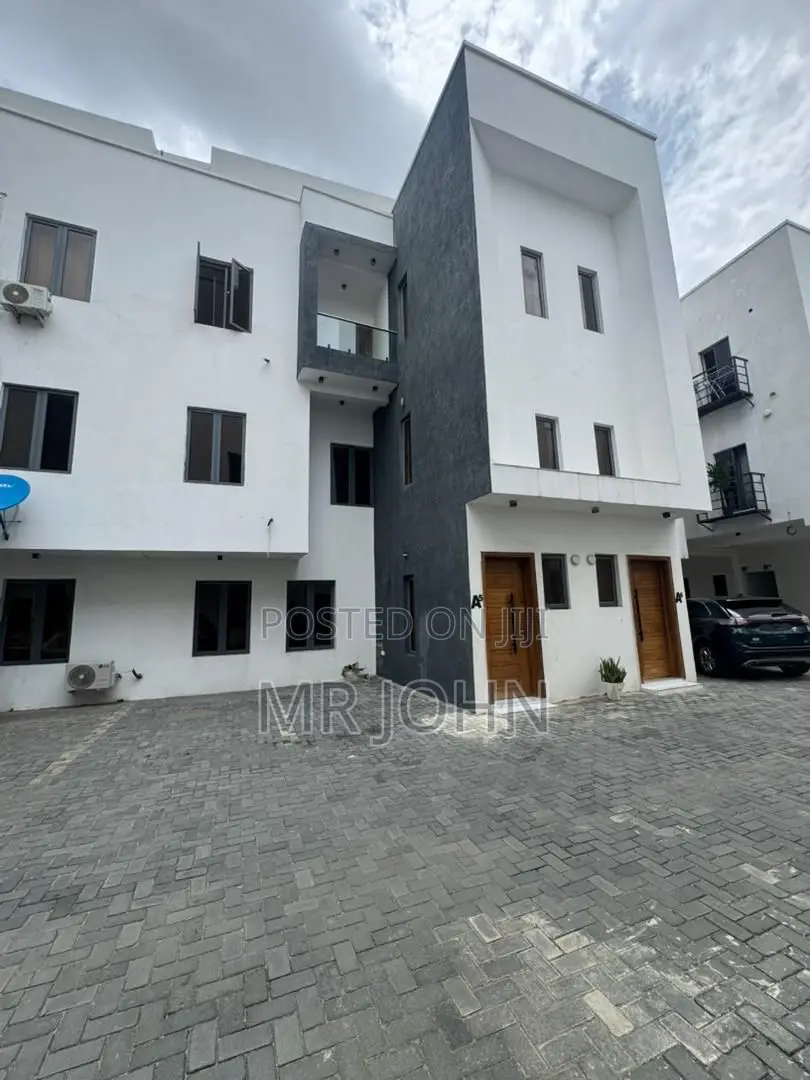 4bdrm House in Lekki 1 D Man Pr for rent