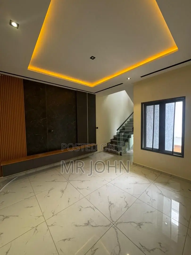 4bdrm House in Lekki 1 D Man Pr for rent