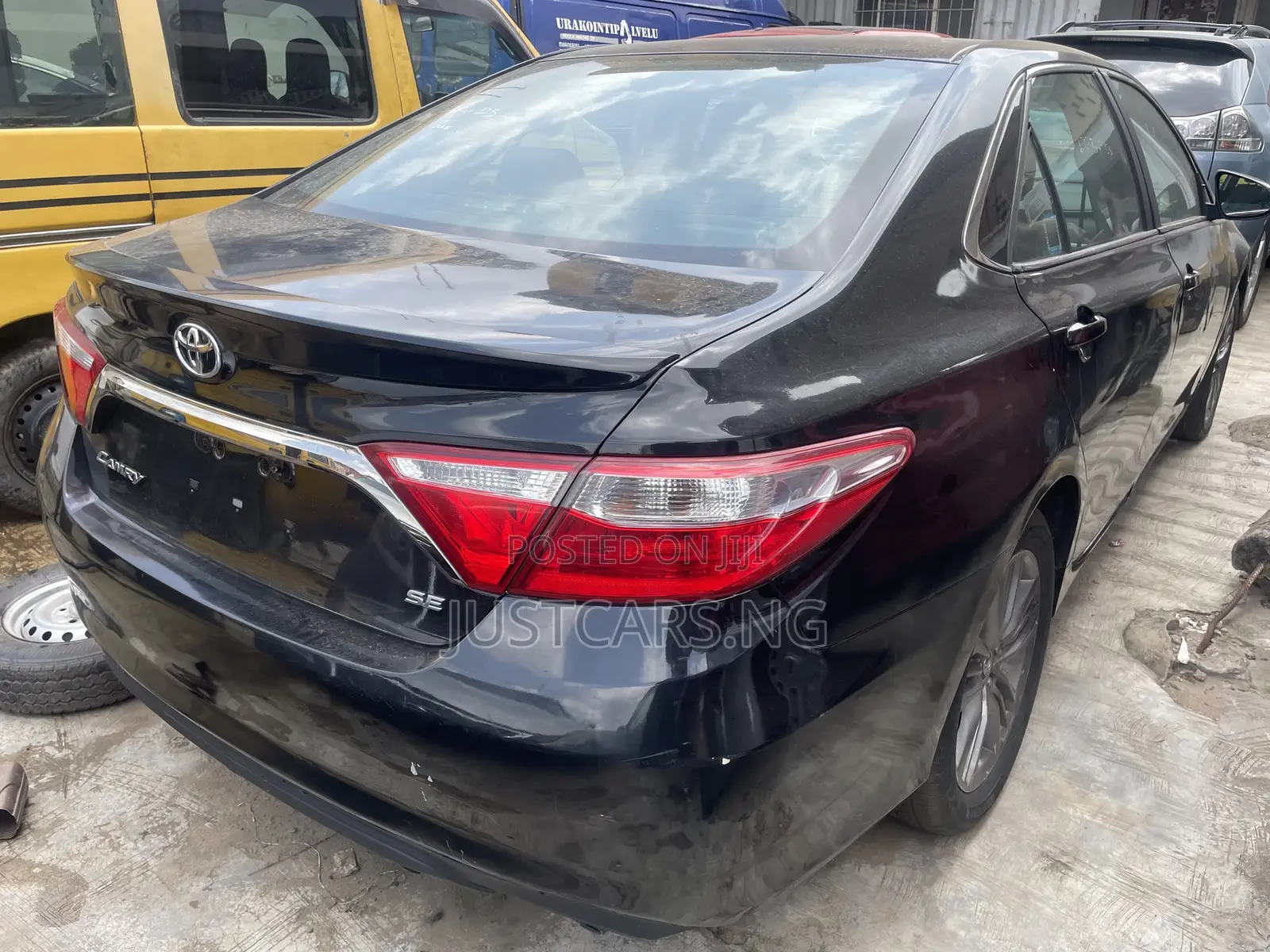 Toyota Camry 2017 Black