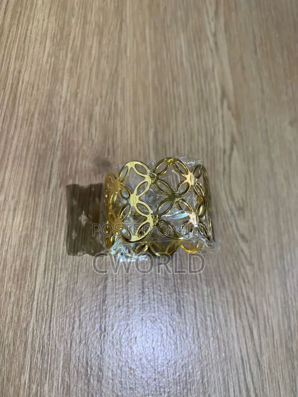 Napkin Rings – Gold Floral Design (6-Pcs)