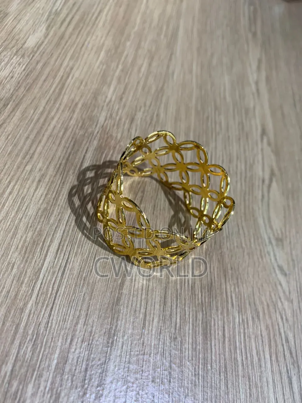 Napkin Rings – Gold Floral Design (6-Pcs)