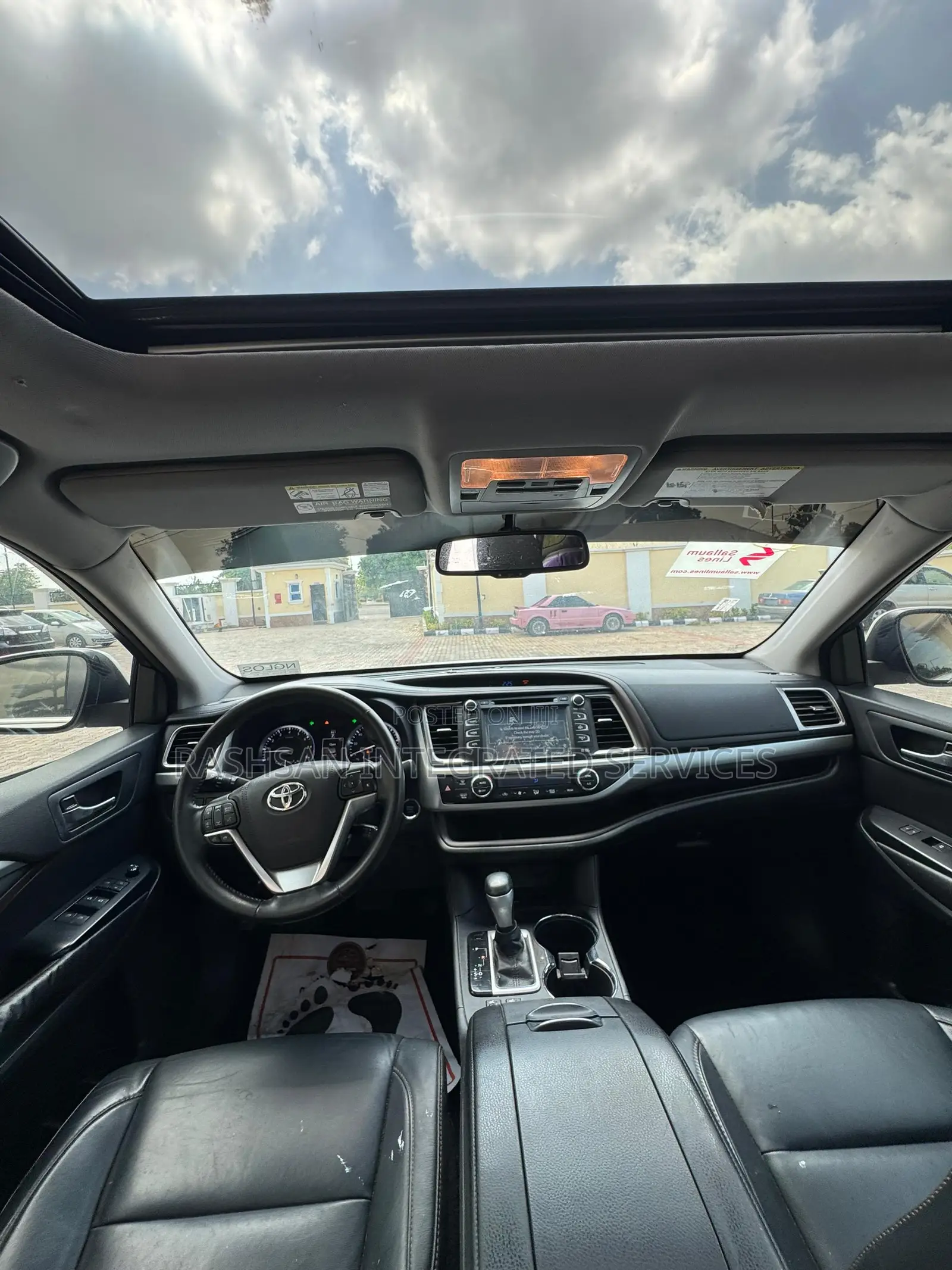 Toyota Highlander XLE 4dr SUV (3.5L 6cyl 6A) 2015 White