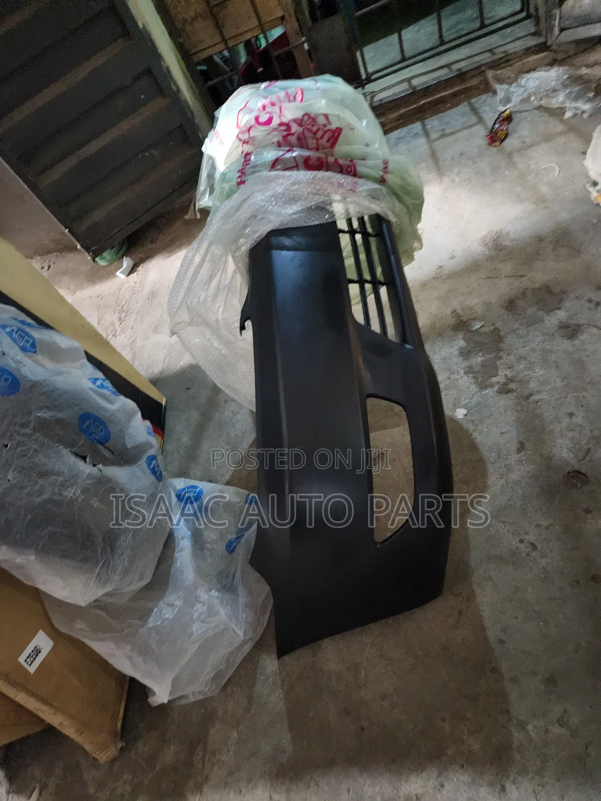 Front Bumper Camry 05 to 06 Open