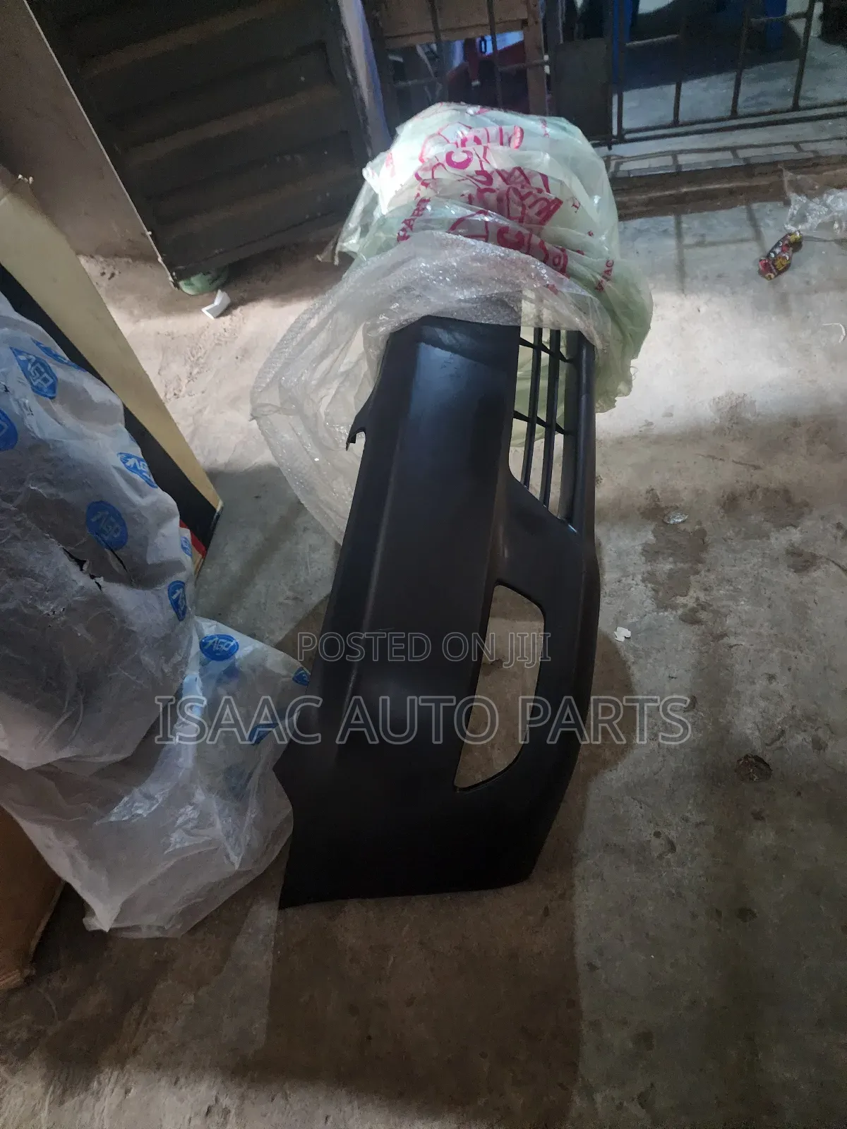 Front Bumper Camry 05 to 06 Open