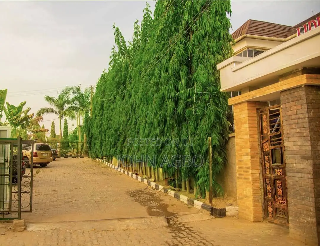 Twenty(20) Rooms Hotel in Gwarimpa