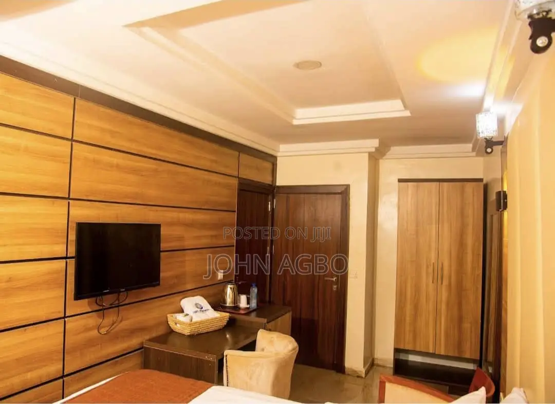 Twenty(20) Rooms Hotel in Gwarimpa