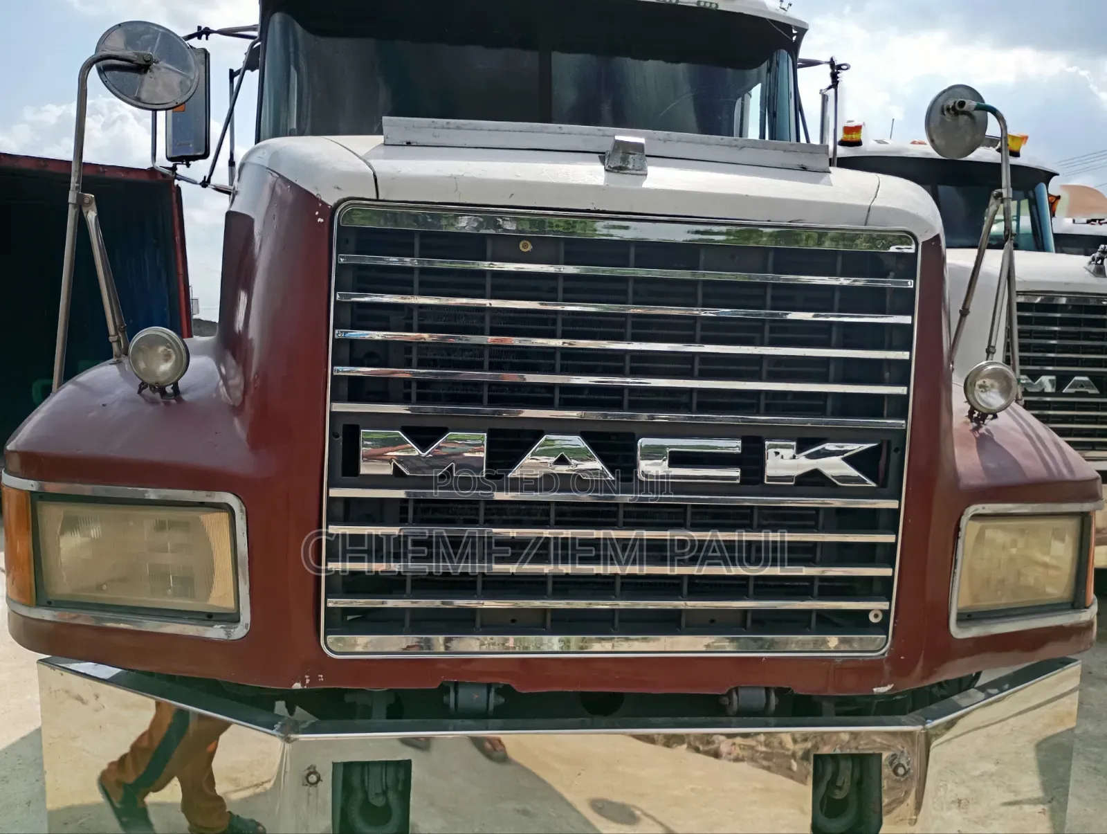 Belgium Grade Mack Truck