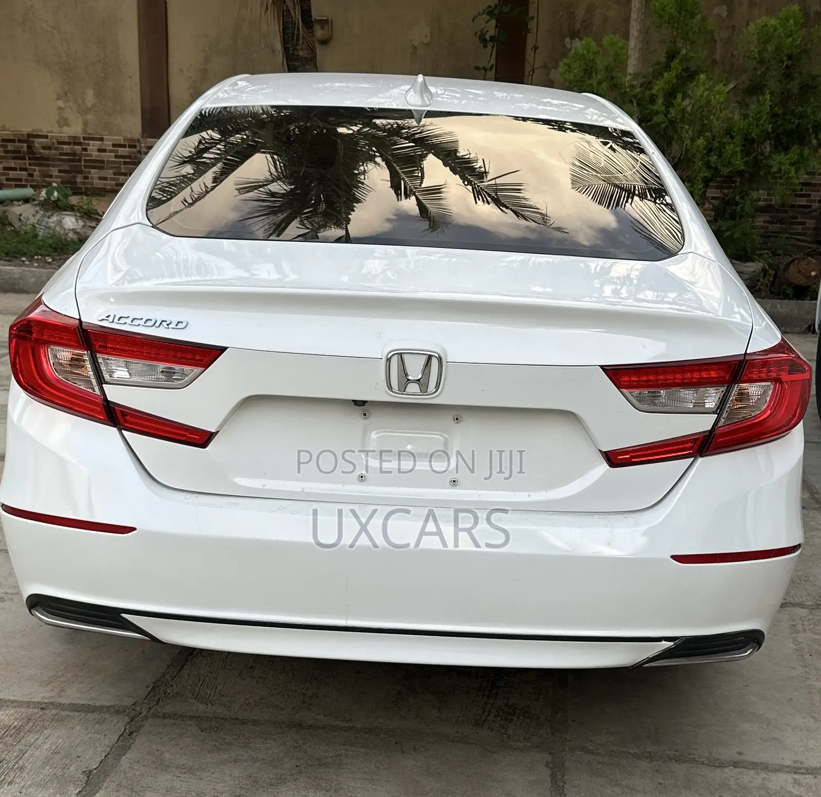 Honda Accord EX-L 2.0T 2018 White