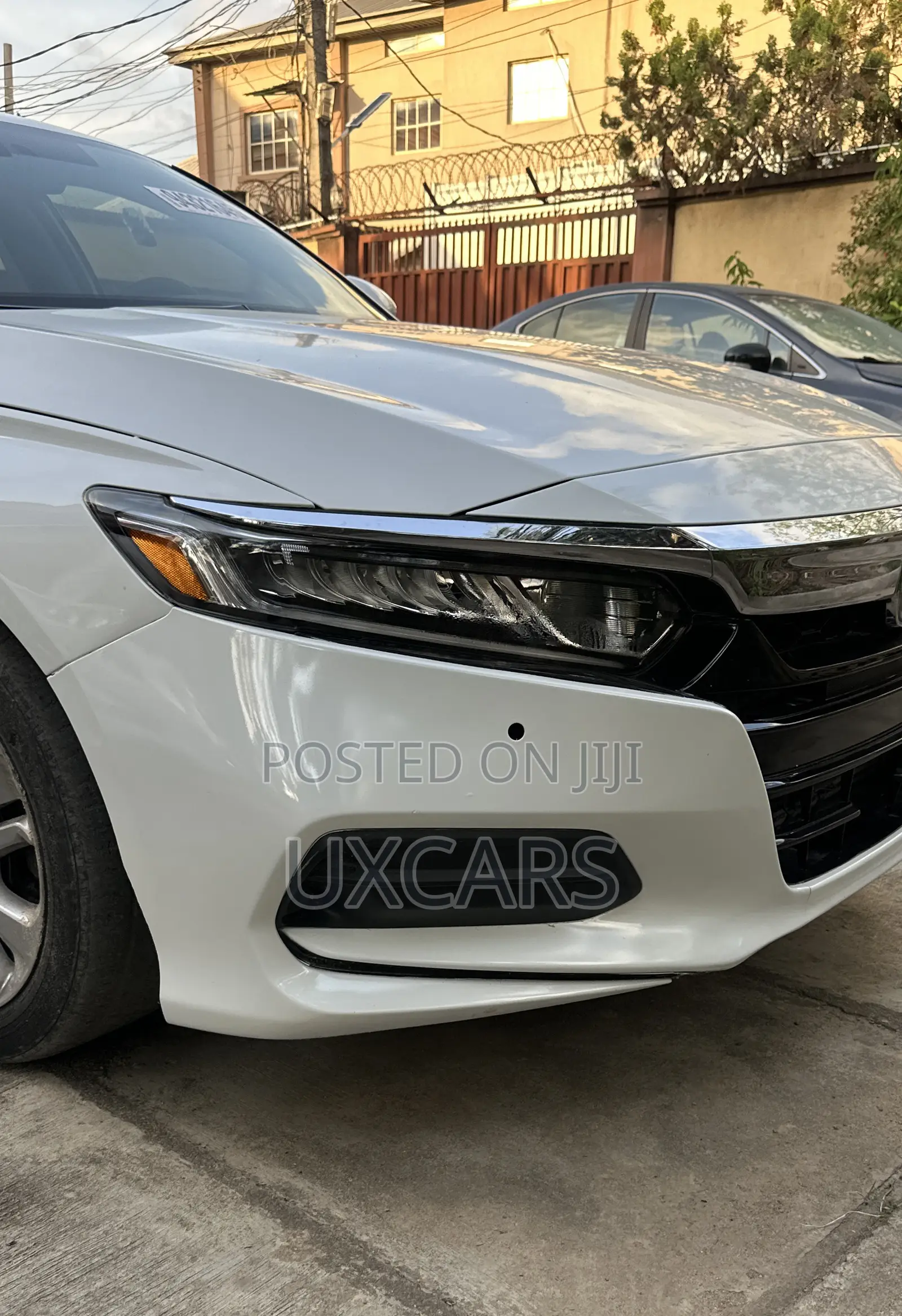 Honda Accord EX-L 2.0T 2018 White